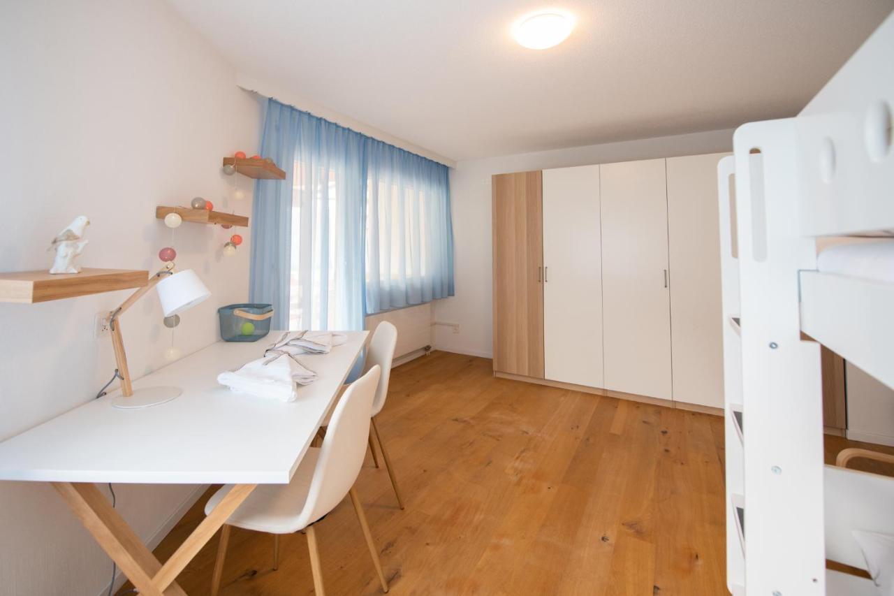 Agrimonia - 5,5-Zi Duplex Wohnung Bis 9 Personen Mit Eigenem Garten 达沃斯 外观 照片