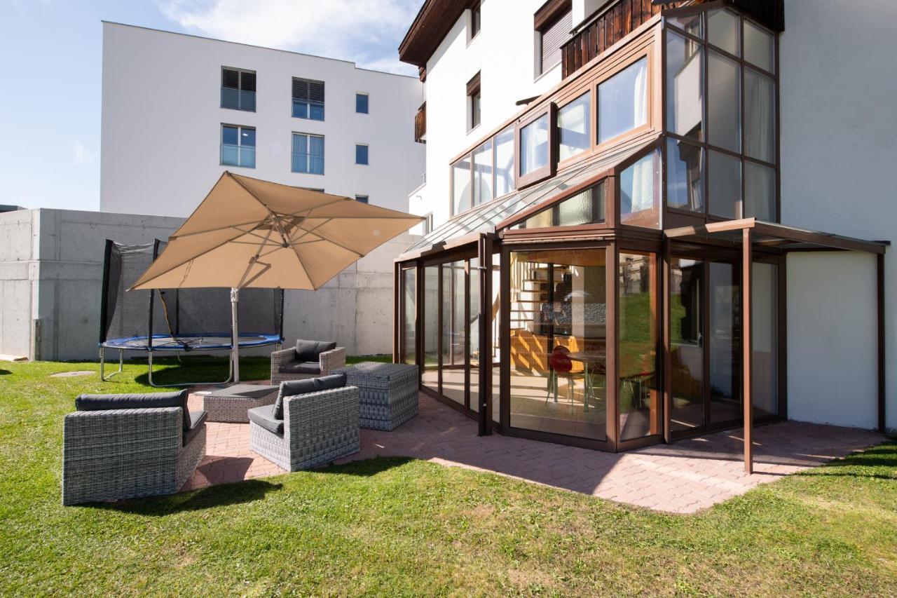 Agrimonia - 5,5-Zi Duplex Wohnung Bis 9 Personen Mit Eigenem Garten 达沃斯 外观 照片