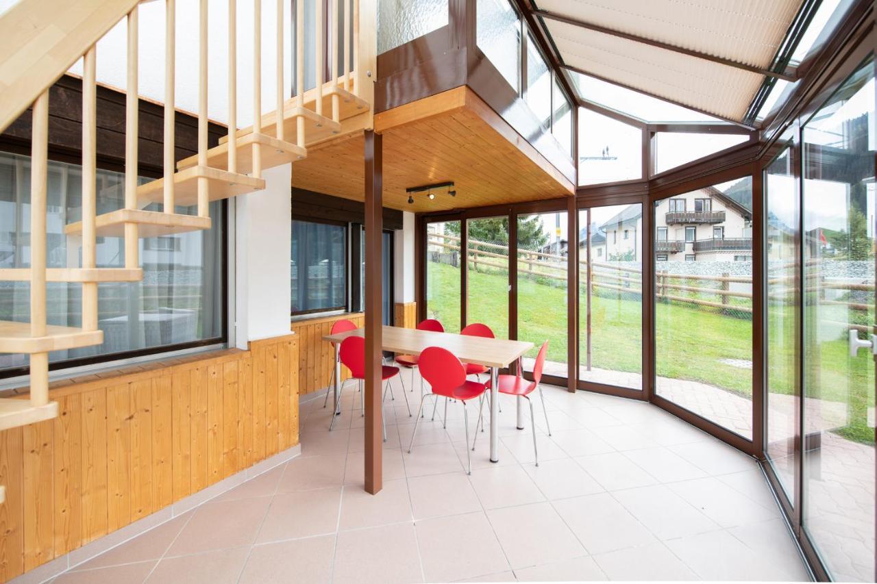 Agrimonia - 5,5-Zi Duplex Wohnung Bis 9 Personen Mit Eigenem Garten 达沃斯 外观 照片