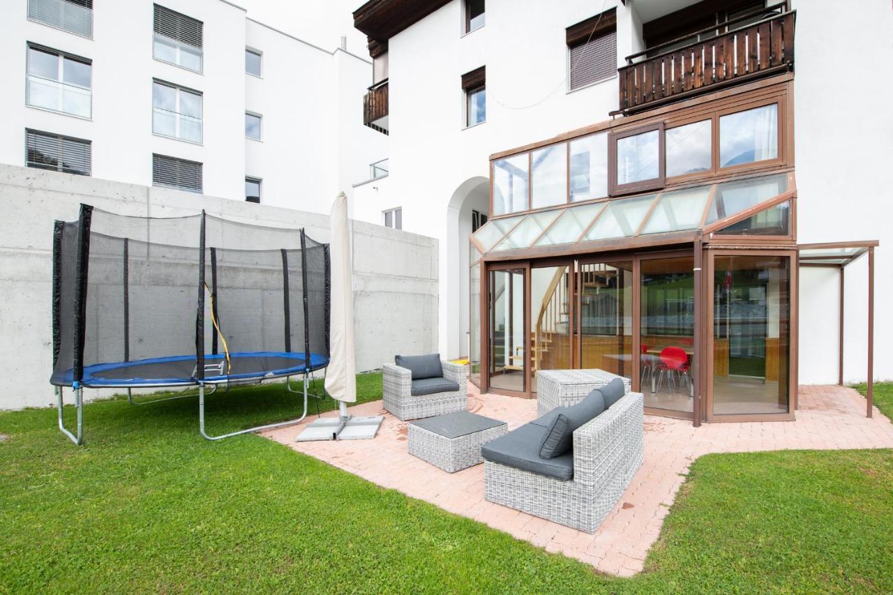 Agrimonia - 5,5-Zi Duplex Wohnung Bis 9 Personen Mit Eigenem Garten 达沃斯 外观 照片